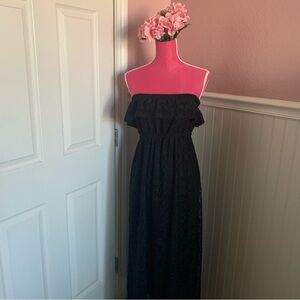 👗Long Black Lace Strapless Dress, Ruffle on Bust, size S